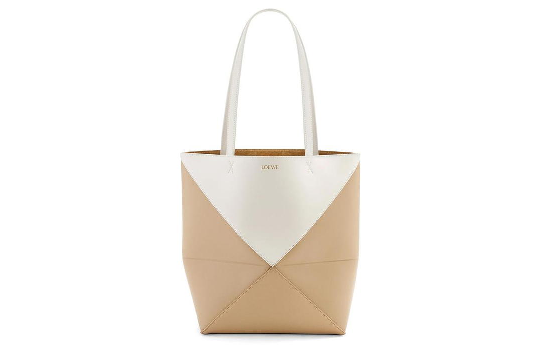 Loewe Loewe Shiny Cow Leather Tote Bag, Shopping Bag, Handbag Regular Women's Soft White With Paper Craft