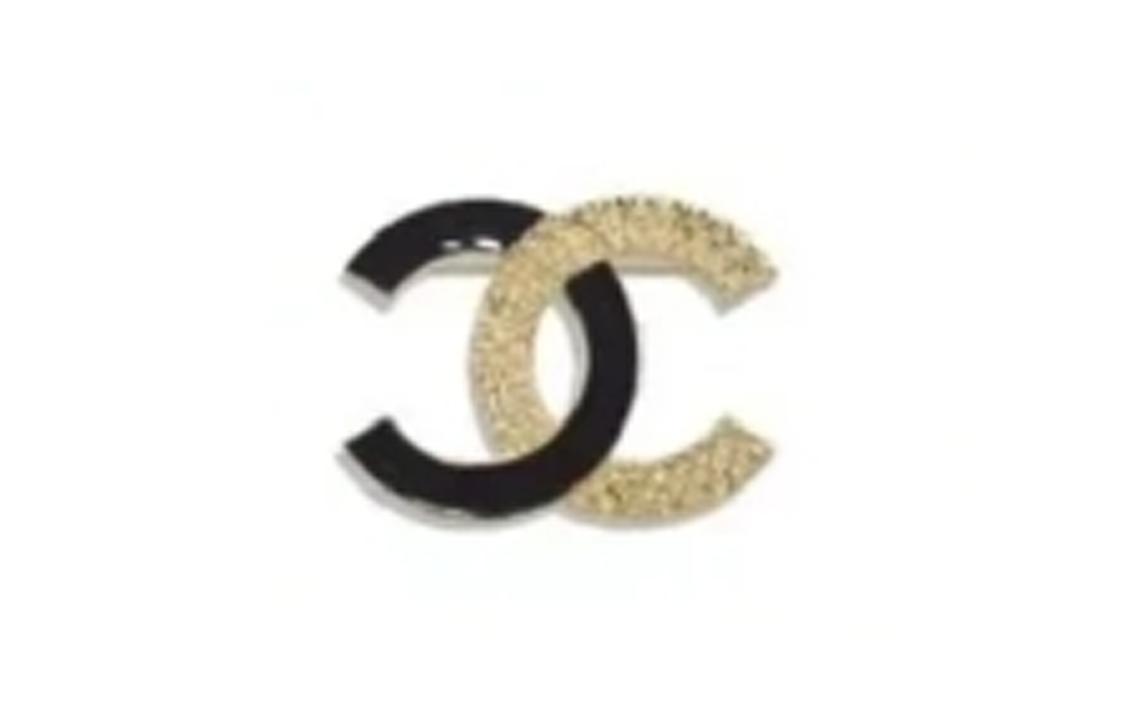 Chanel Chanel Brooches Unisex