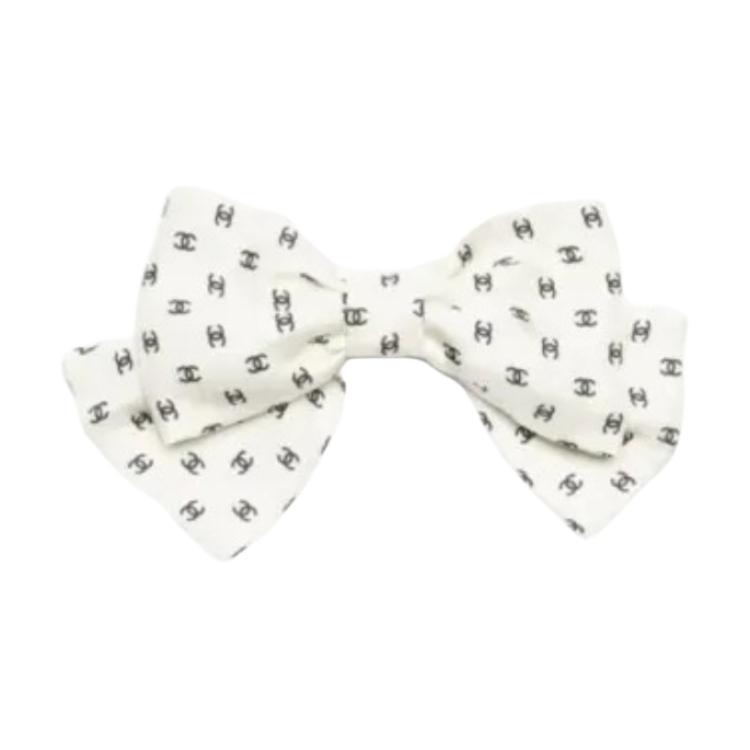 Chanel Chanel - Hair Clips Unisex White