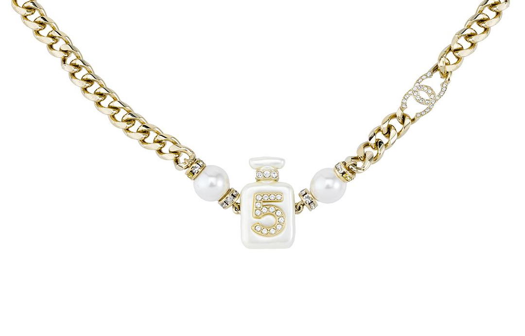 Chanel Chanel Necklaces Women's Gold/Pearl White