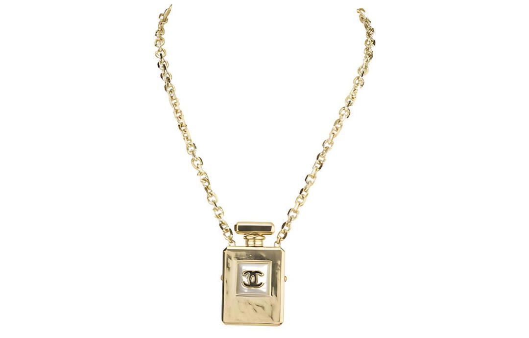 Chanel Chanel Necklaces Women's Gold