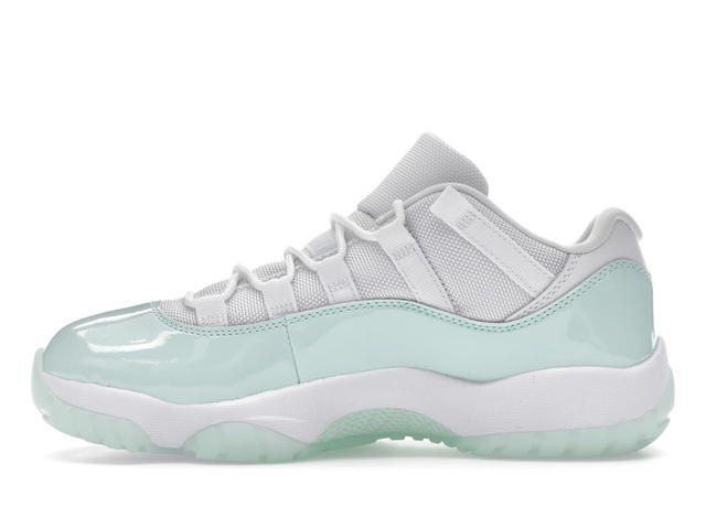 Jordan Jordan 11 Retro Low Igloo (Women's) - view 3