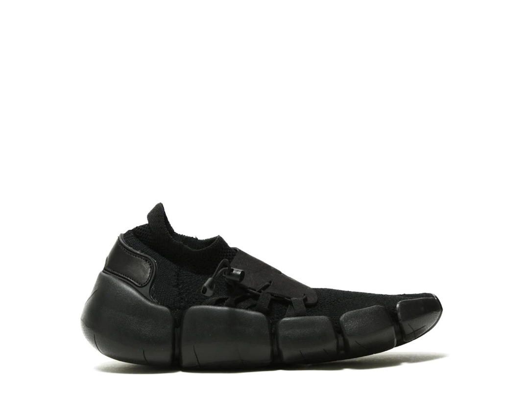 Nike Nike Footscape Flyknit DM Triple Black