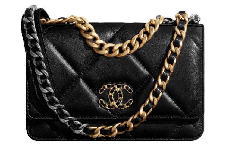 Chanel Chanel 19 Wallet On Chain Black
