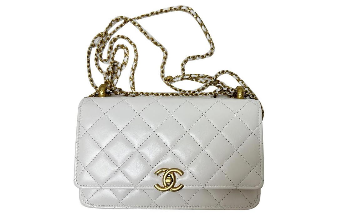 Chanel Chanel WOC Calfskin Wealth Bag Coin Purses Shoulder Bag Crossbody Bag Women's White