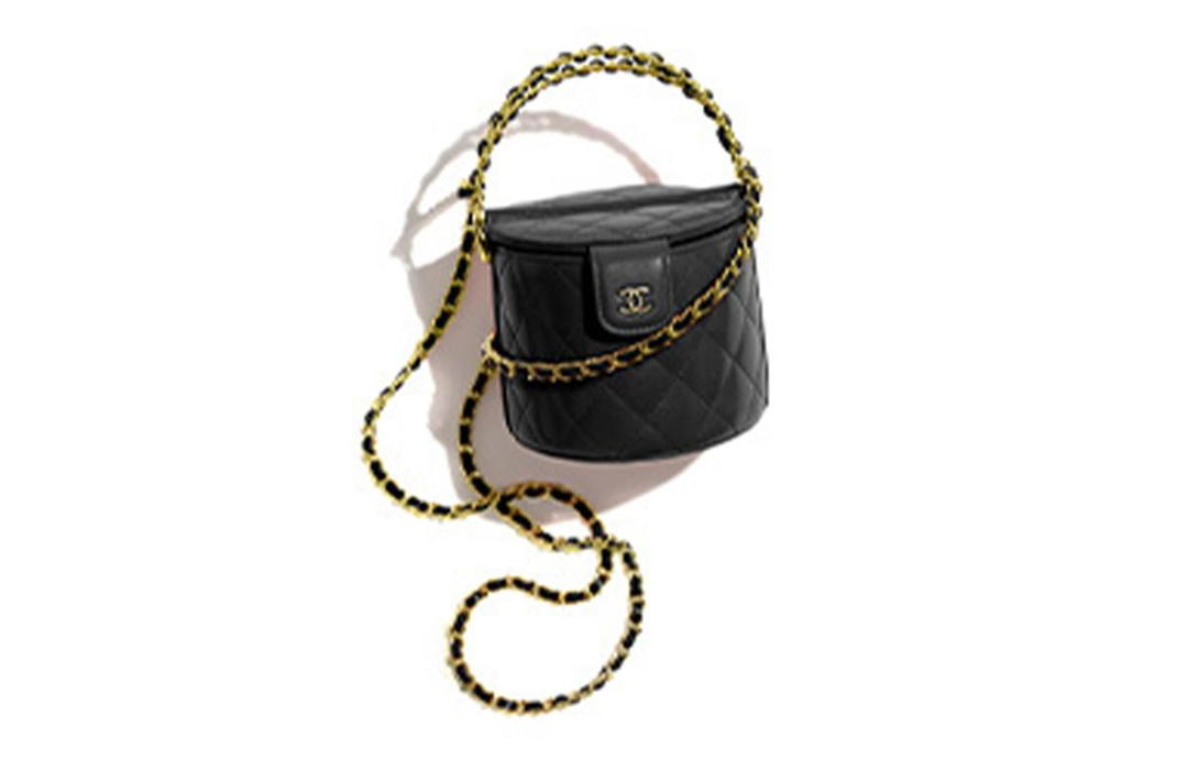 Chanel Chanel 23C Early Spring Lambskin Picnic Bag Bucket Bag Shoulder Bag Crossbody Bag Women's Black