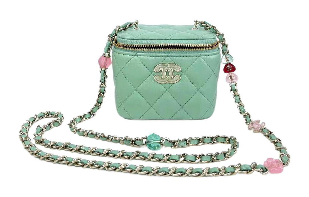Chanel Chanel 23P SS Sheepskin Box Bag Shoulder Bag Crossbody Bag Small Size Women's Green
