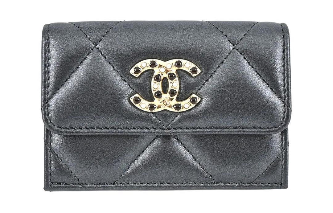 Chanel Chanel Pearlescent Lambskin Wallet Women's Gray Silver