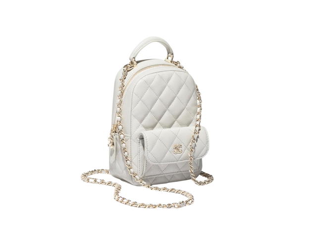Chanel Chanel Small Backpack In Grained Shiny Calfskin With Gold-Tone Metal Light Grey - view 2