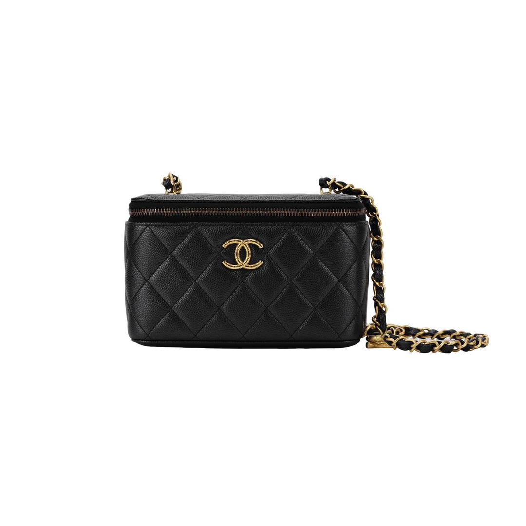 Chanel Chanel Diamond Pattern Leather One Shoulder Crossbody Clutches Women's Black