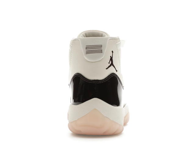 Jordan Jordan 11 Retro Neapolitan (Women's) - view 4