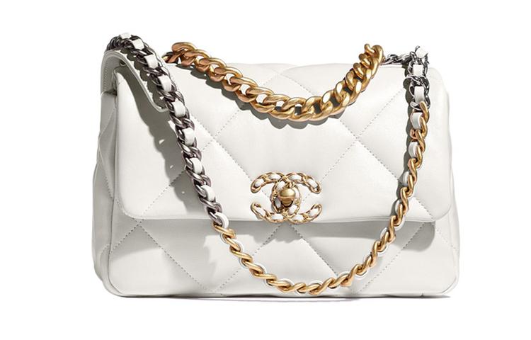 Chanel Chanel 19Bag Sheepskin Portable Crossbody Bag Shoulder Bag Small Size Women's Pure White