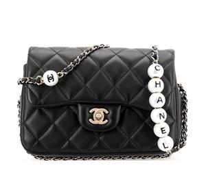 Buy Chanel Lambskin Shoulder Bag Women's Black at Sasom – Authentic and Ready to Ship