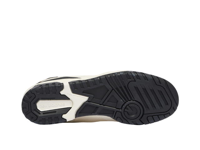 New Balance New Balance 550 White Black And Gold - view 4