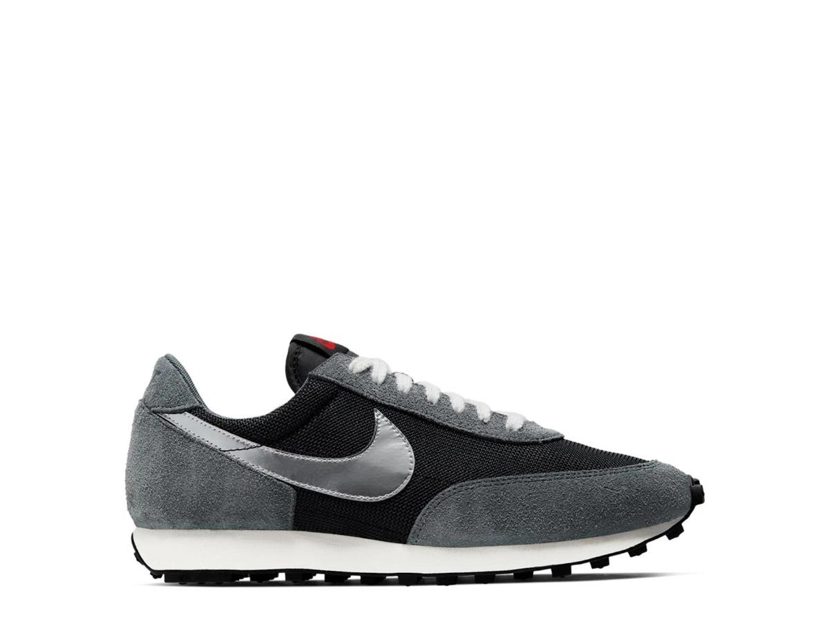 Nike Nike Daybreak Metallic Silver