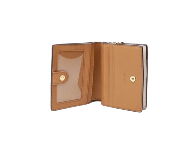 Coach Coach Snap Wallet In Leather With Gold Hardware - view 2