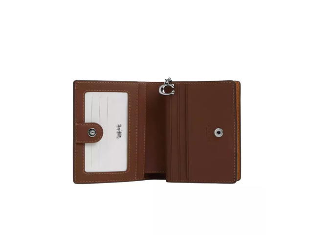 Coach Coach Snap Wallet In Leather With Silver Hardware Light Saddle - view 2