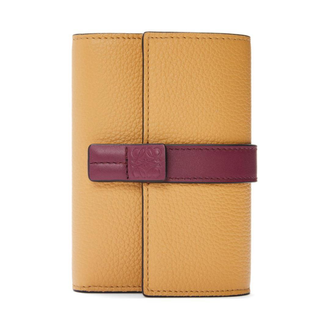 Loewe Loewe Grain Calfskin Wallet Small Size Women's Cookie & Dark Red