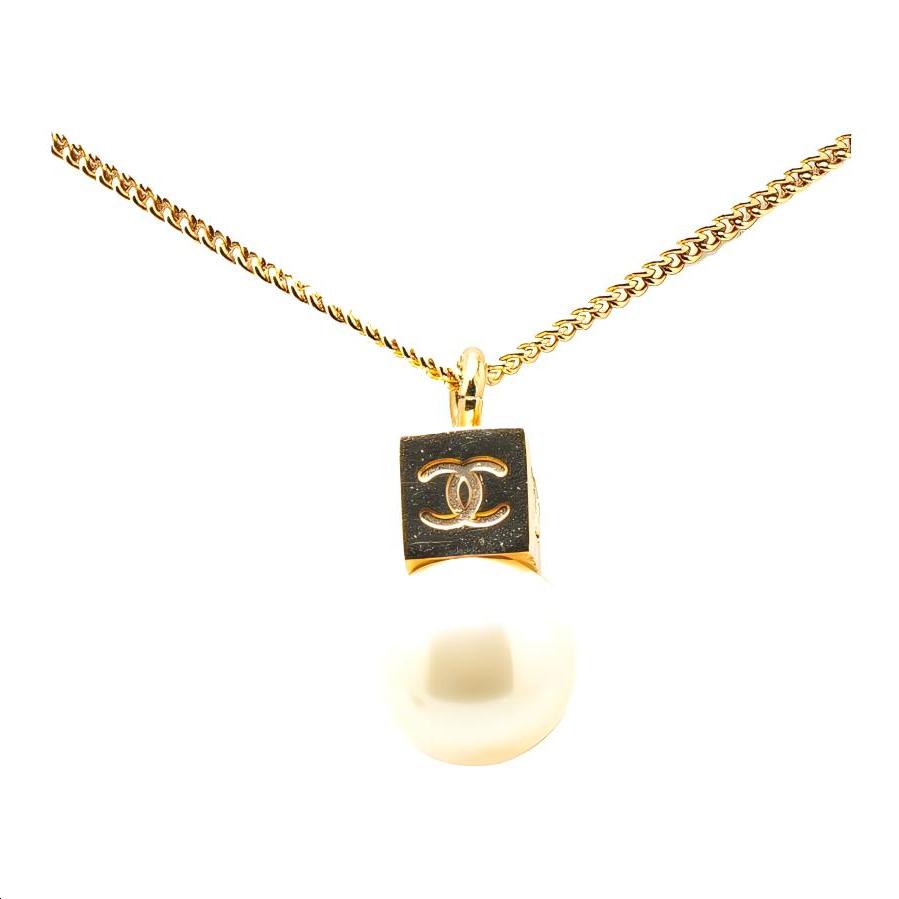 Chanel Chanel 2002 Plated Cc Cube Faux Pearl Pendant Costume Necklace