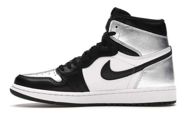 Jordan Jordan 1 Retro High Silver Toe (Women's) - view 3