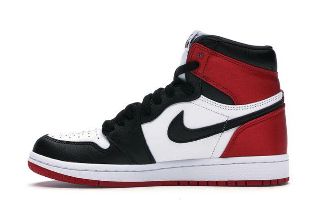 Jordan Jordan 1 Retro High Satin Black Toe (Women's) - view 3
