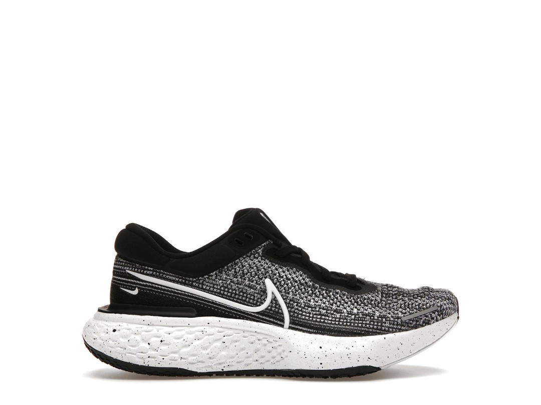 Nike Nike ZoomX Invincible Run Flyknit Oreo