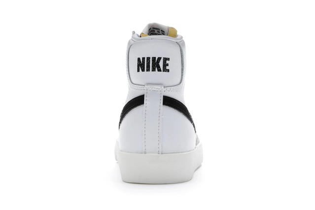 Nike Nike Blazer Mid 77 White Black (Women's) - view 4
