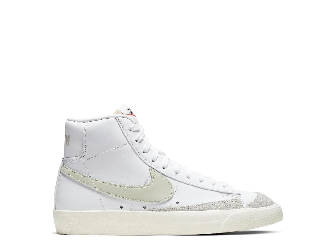 Nike Nike Blazer Mid 77 Vintage Light Bone (Women's)