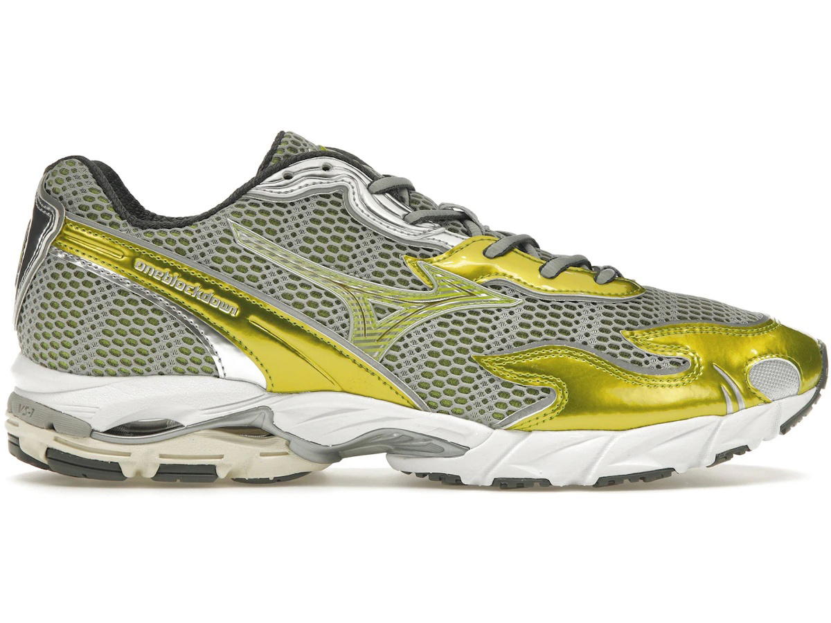 Mizuno Mizuno Wave Rider 10 Flame Wave One Block Down Amazon