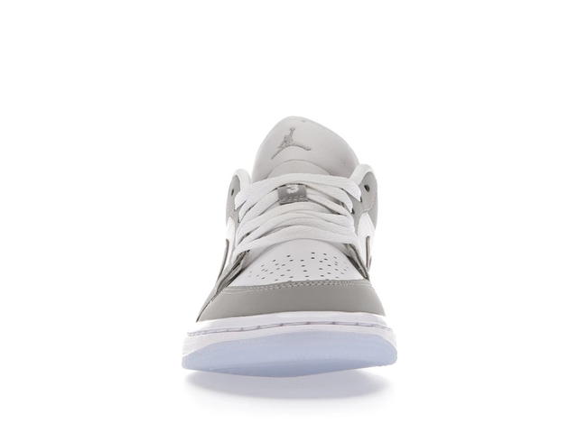 Jordan Jordan 1 Low Wolf Grey (Women's) - view 2