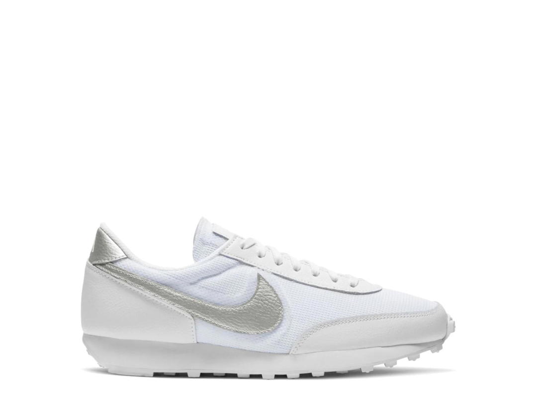 Nike Nike Daybreak White Metallic Silver (Women's)