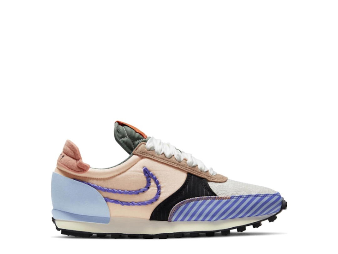 Nike Nike Daybreak Type Crimson Tint Sapphire (Women's)