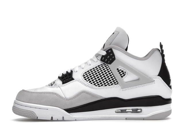 Jordan Jordan 4 Retro Military Black - view 3