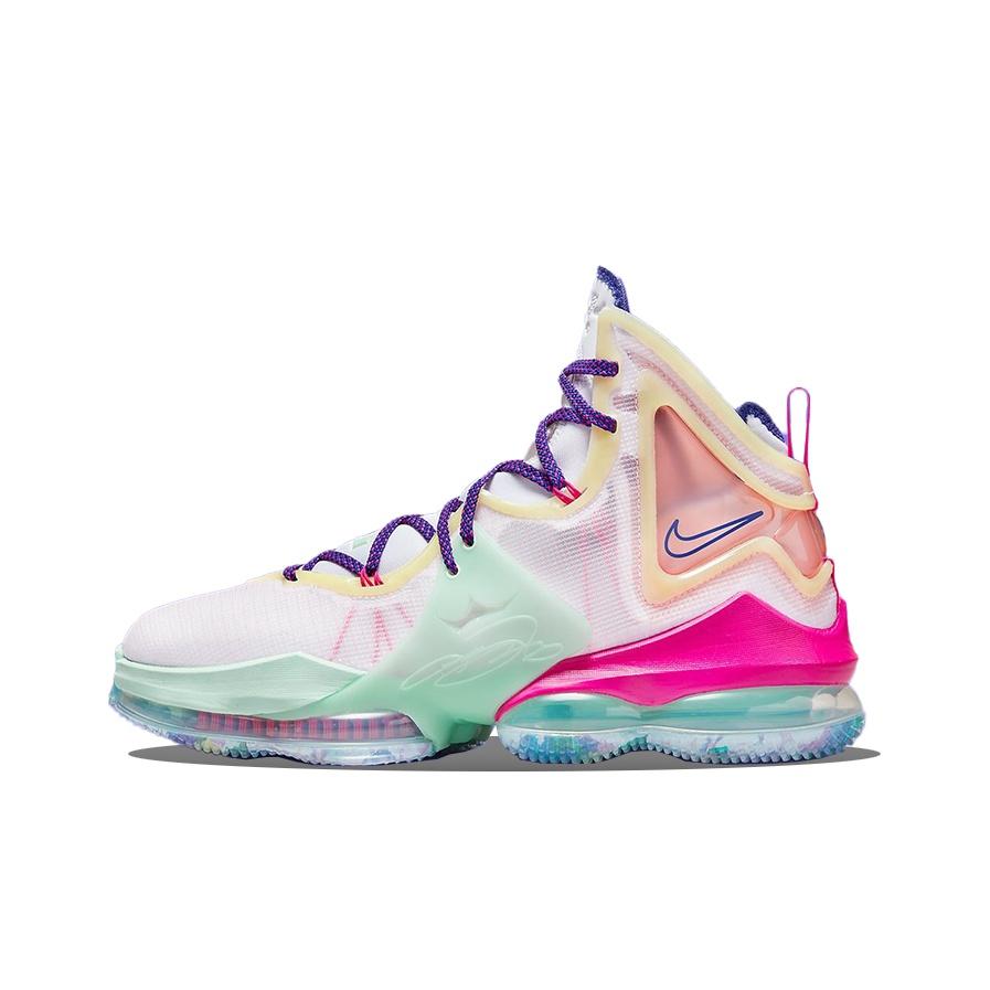 Nike Nike Lebron 19 'Valentine's Day'