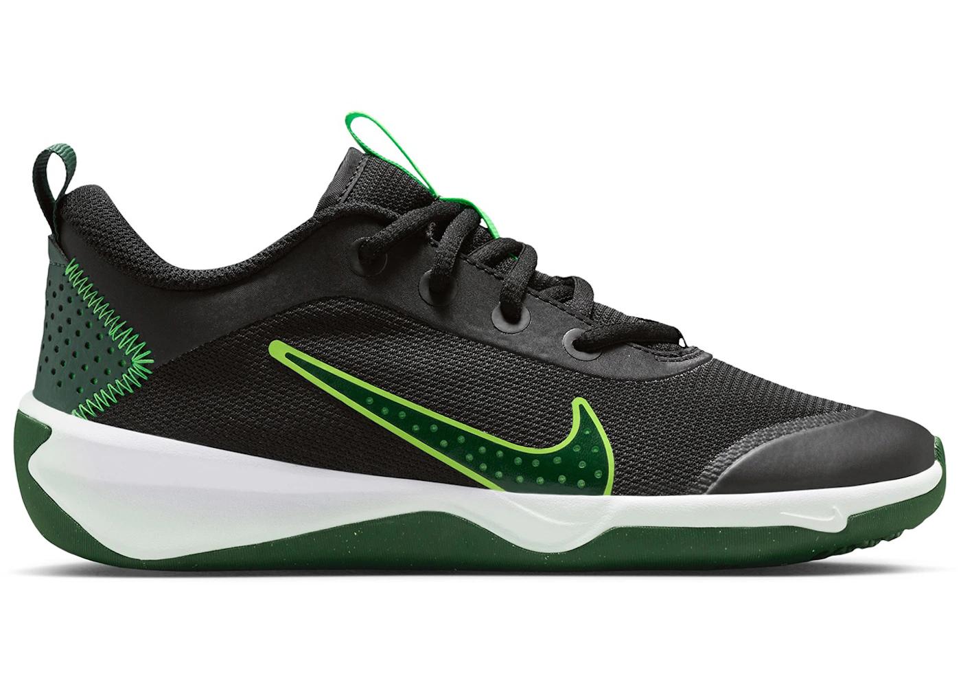 Nike Nike Omni Multi-Court Black Green Strike Fir (GS)