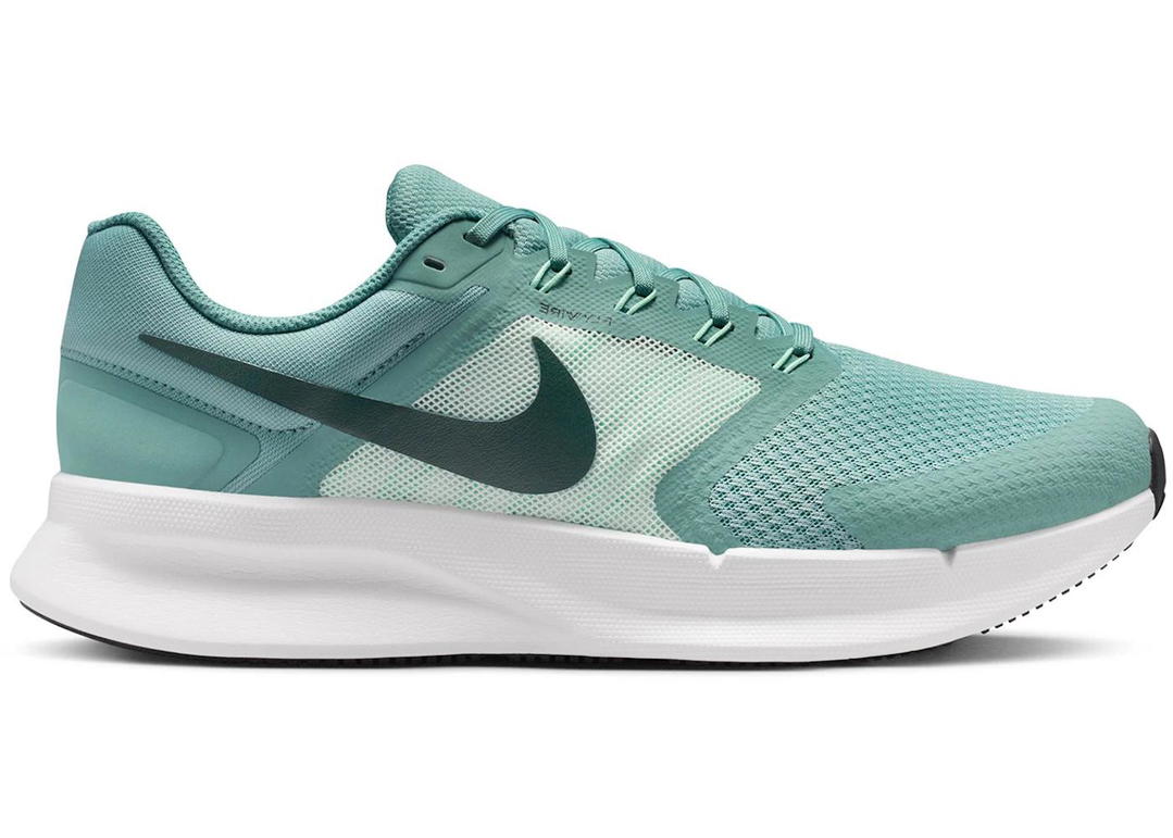 Nike Nike Run Swift 3 Cannon Barely Green