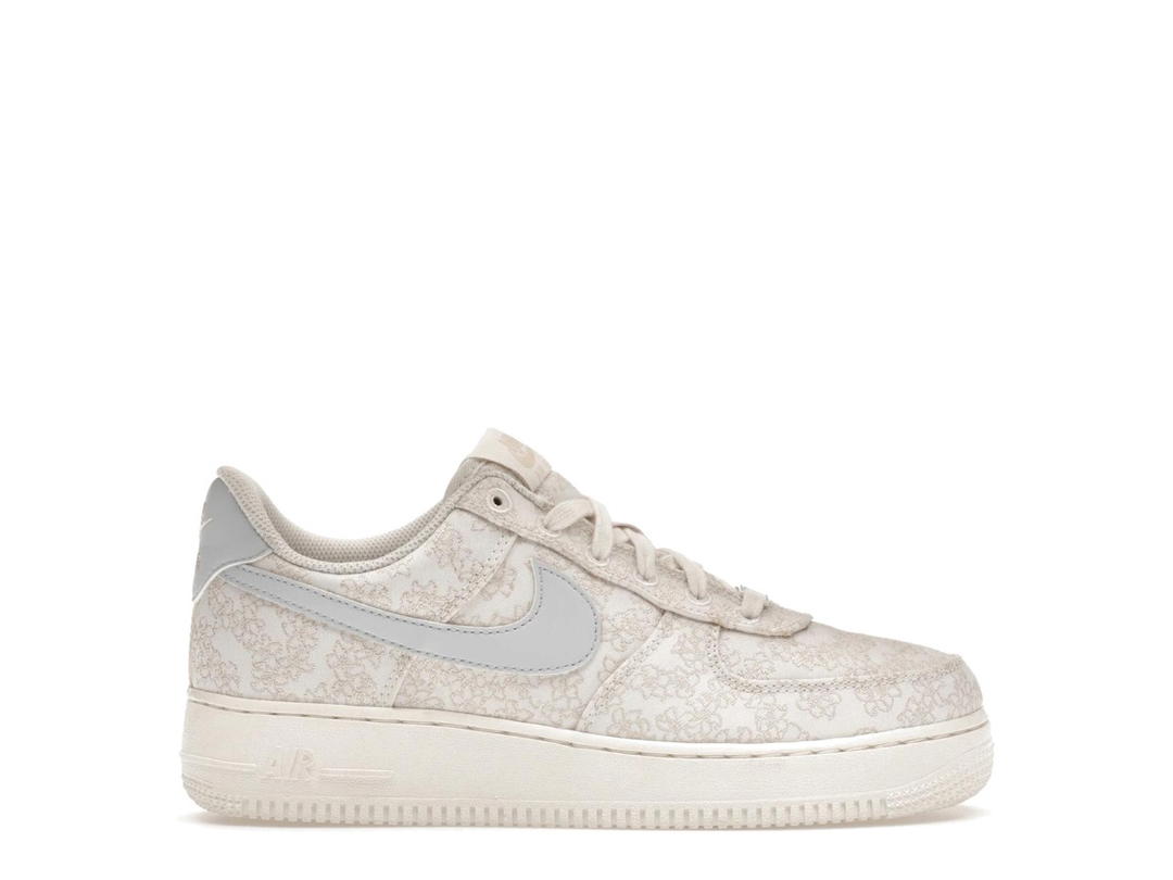 Nike Nike Air Force 1 Low '07 SE Jacquard Floral Embroidery (Women's)