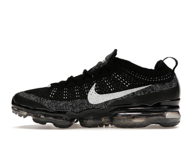 Nike Nike Air VaporMax 2023 Flyknit Oreo - view 3