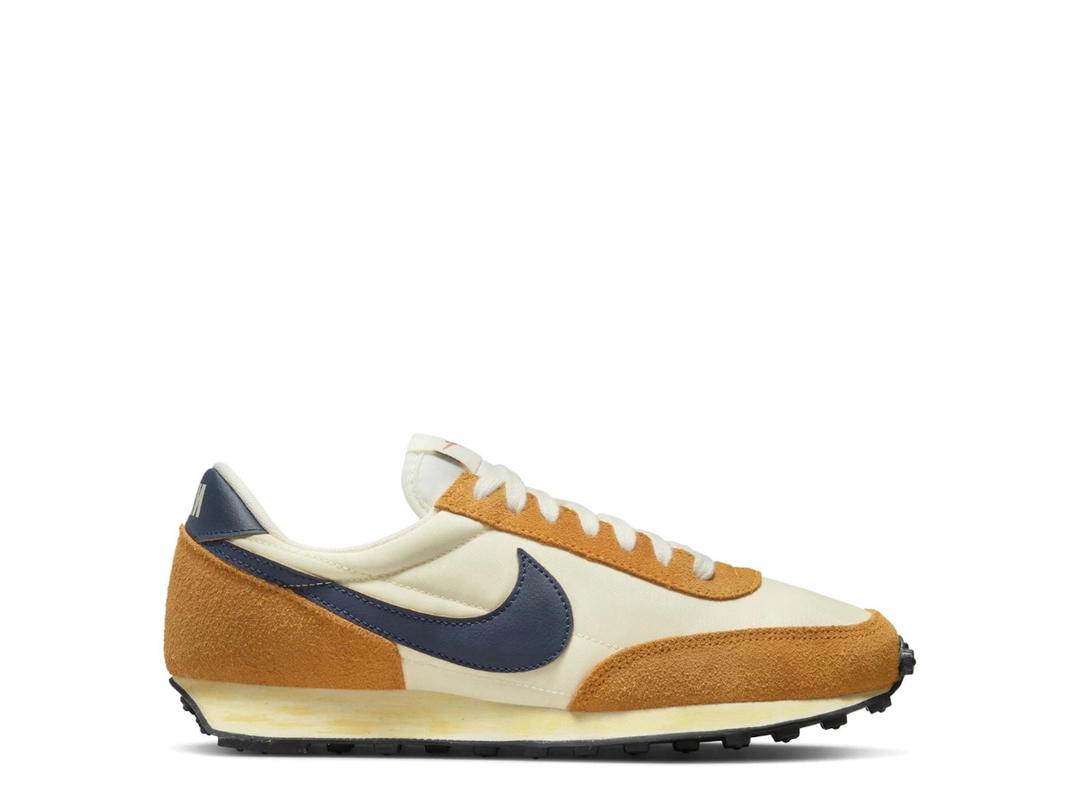 Nike Nike DBreak SE Magma Orange Midnight Navy (Women's)