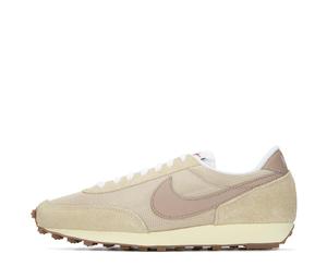 Buy Nike DBreak Vntg 'Team Gold' Women's at Sasom – Authentic and Ready to Ship
