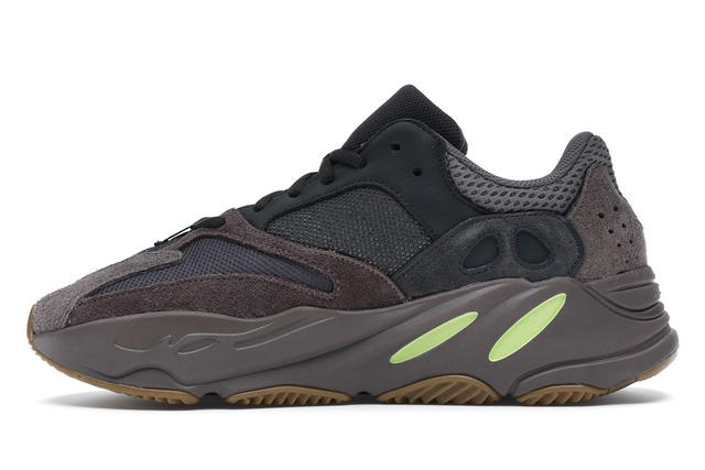 adidas adidas Yeezy Boost 700 Mauve - view 3