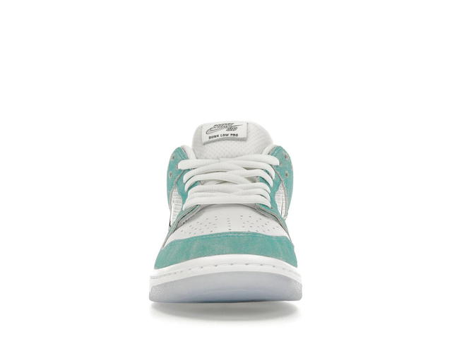 Nike Nike SB Dunk Low April Skateboards - view 2