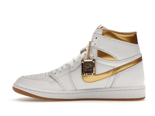 Jordan Jordan 1 Retro High OG Metallic Gold (Women's) - view 3