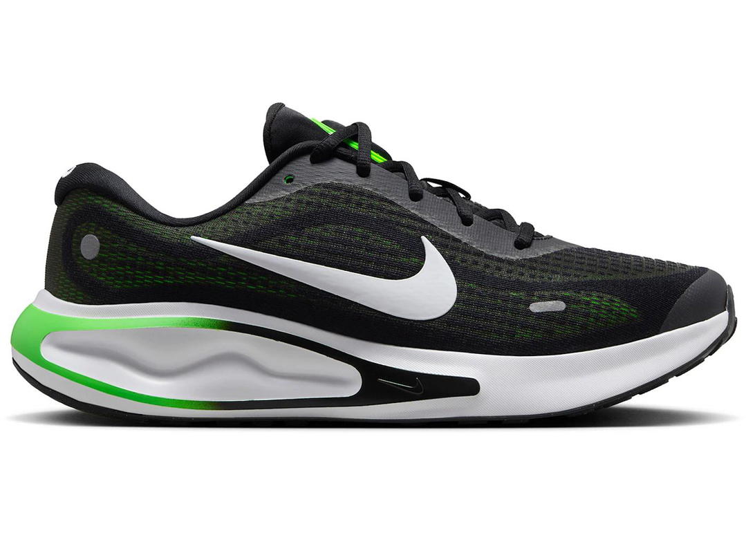 Nike Nike Journey Run Black Green Strike Green Shock White