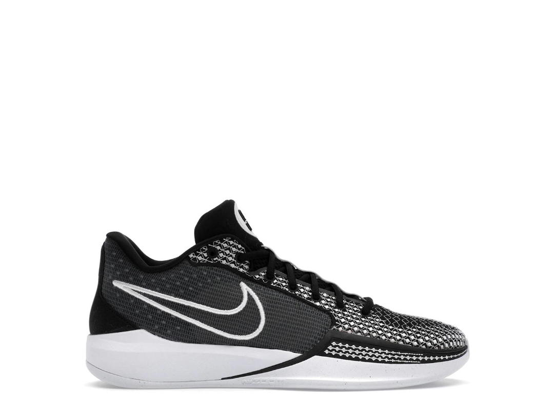 Nike Nike Sabrina 1 TB Black White (Women's)