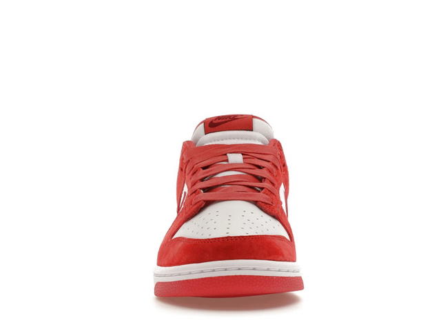 Nike Nike Dunk Low Valentine's Day (2024) (Women's) - view 2