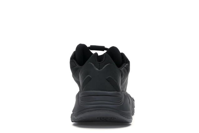 adidas adidas Yeezy Boost 700 MNVN Triple Black - view 4