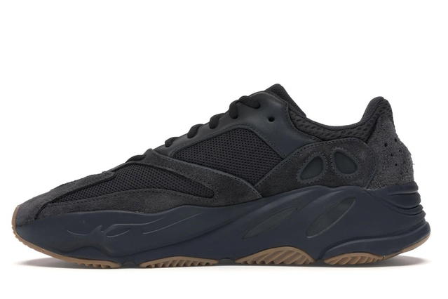 adidas adidas Yeezy Boost 700 Utility Black - view 3