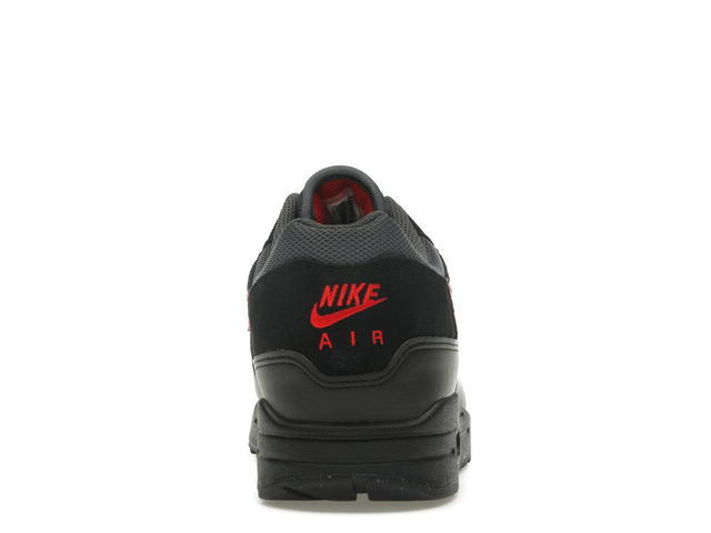 Nike Nike Air Max 1 Essential Vamps - view 4