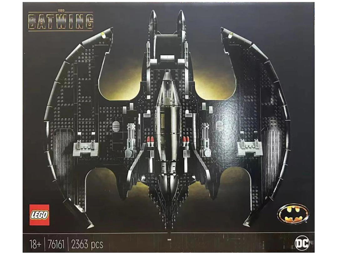 LEGO LEGO DC Batman 1989 Batwing Set 76161